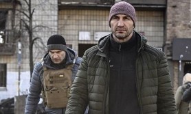 Reacția fraților Klitschko după ce Oleksandr Usyk a părăsit frontul din Kiev pentru a pregăti un meci de box